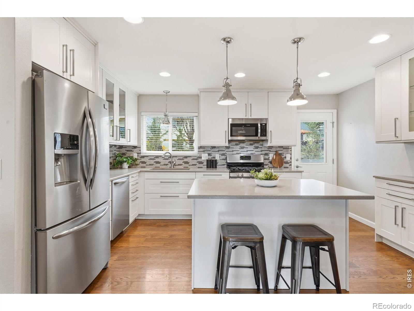 1987 Strathmore Street