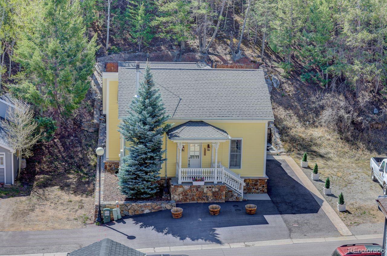 220 Chase Street