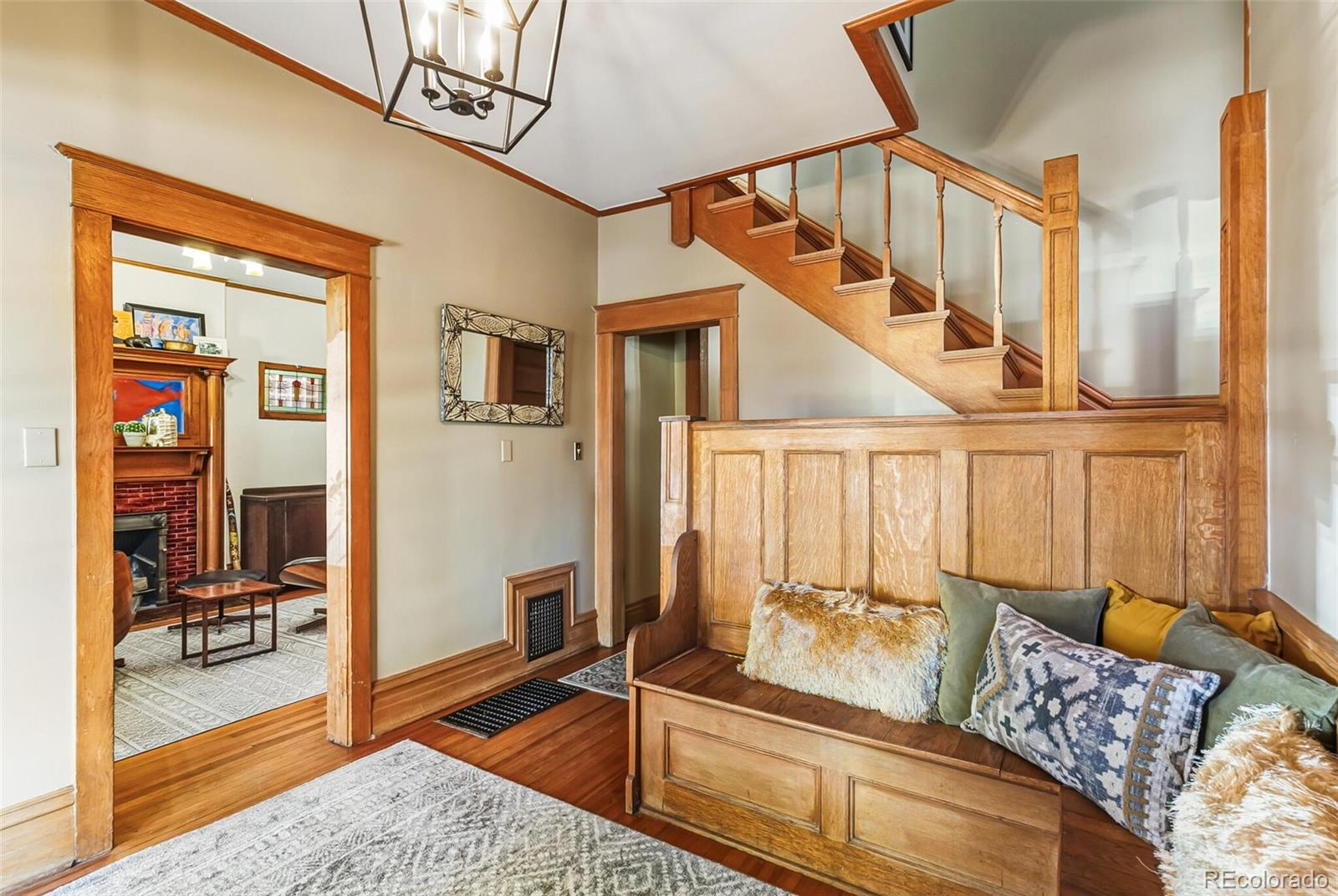 1331 Elizabeth Street