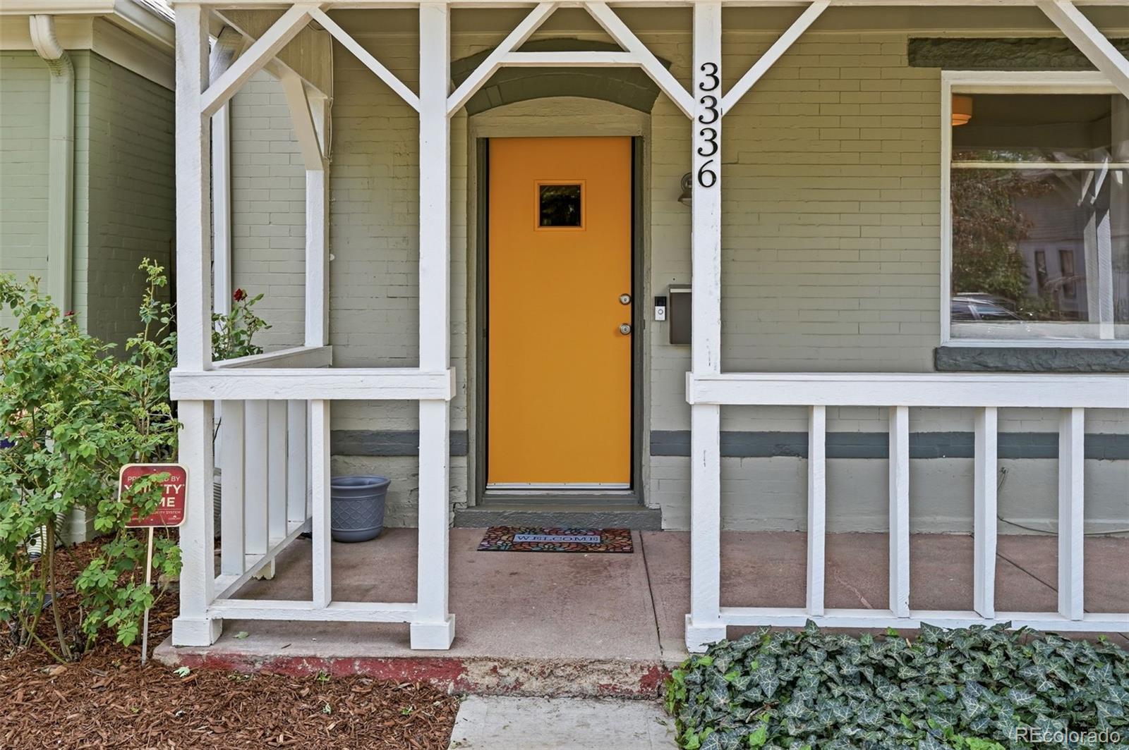 3336 W Hayward Place