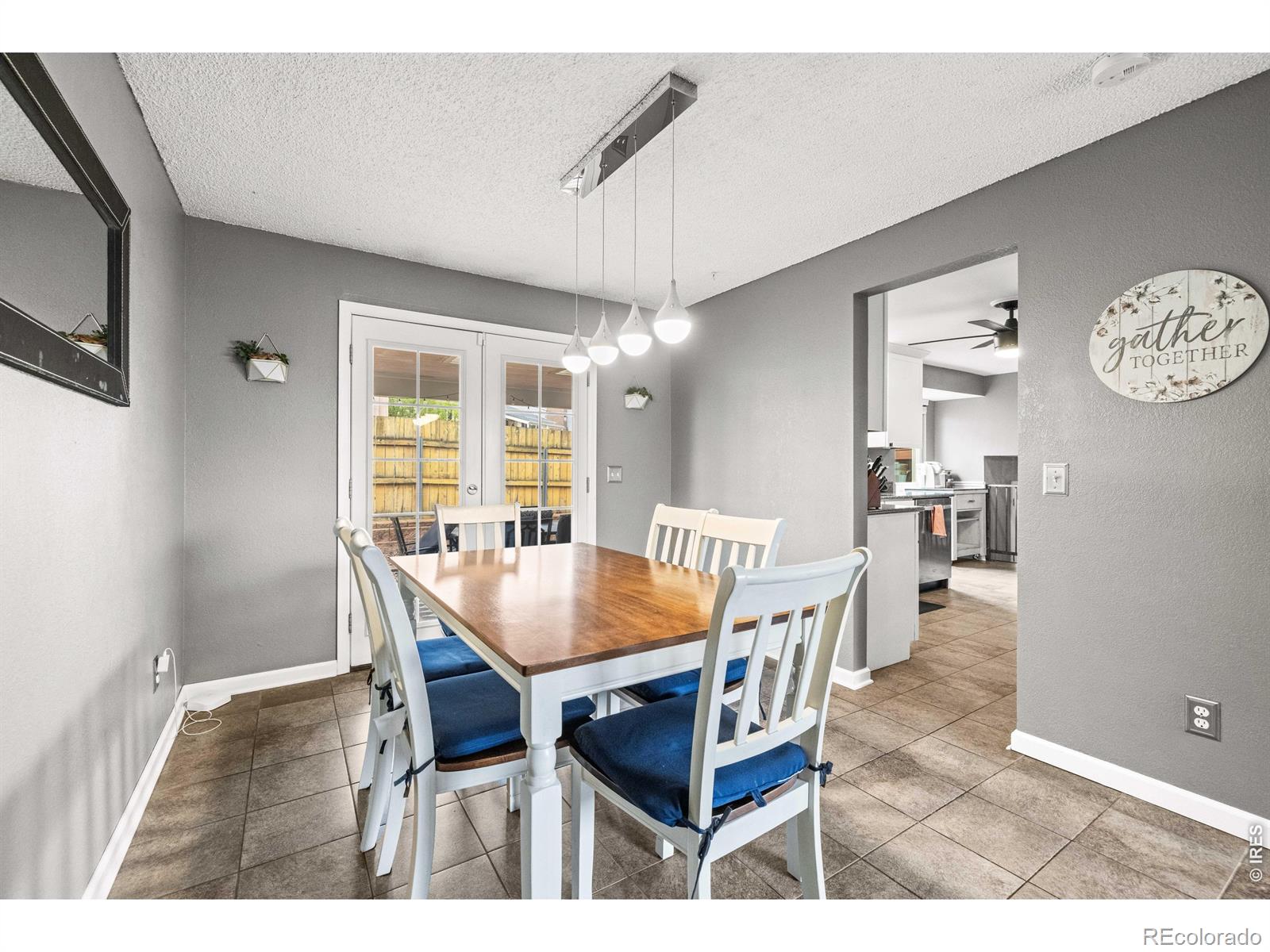 2527 W 104th Circle