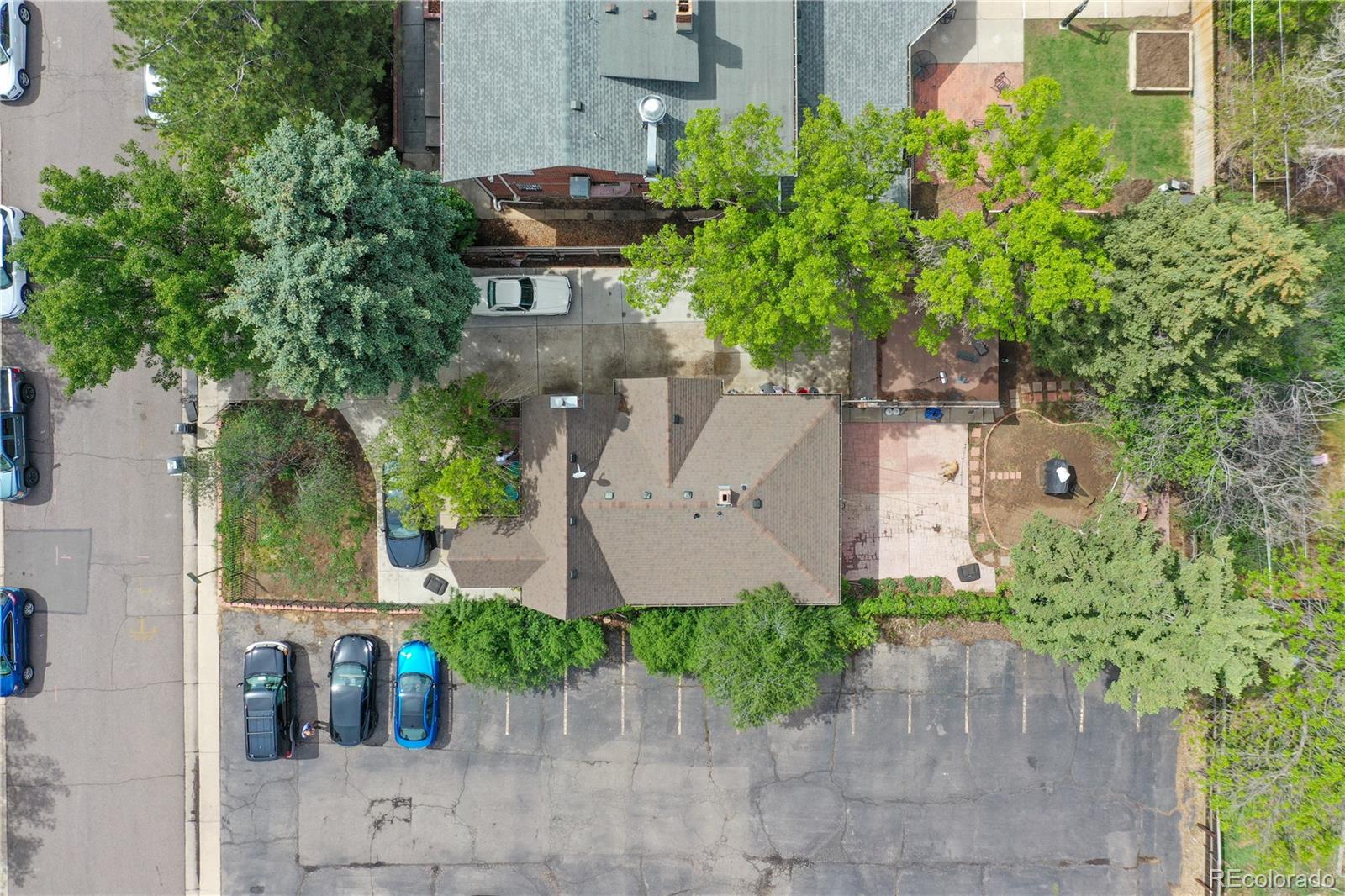 1751 Pontiac Street