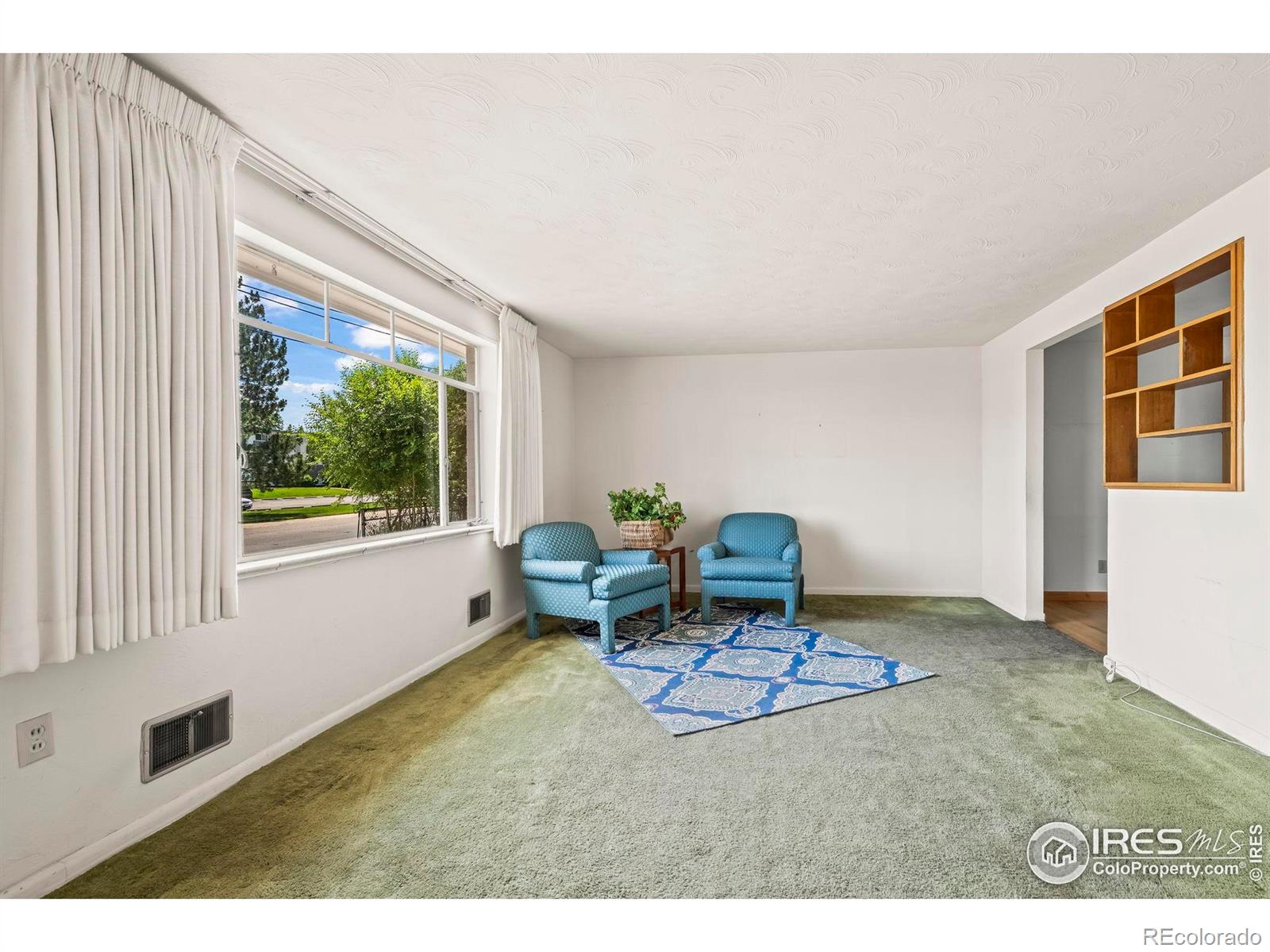 9605 W 51st Place