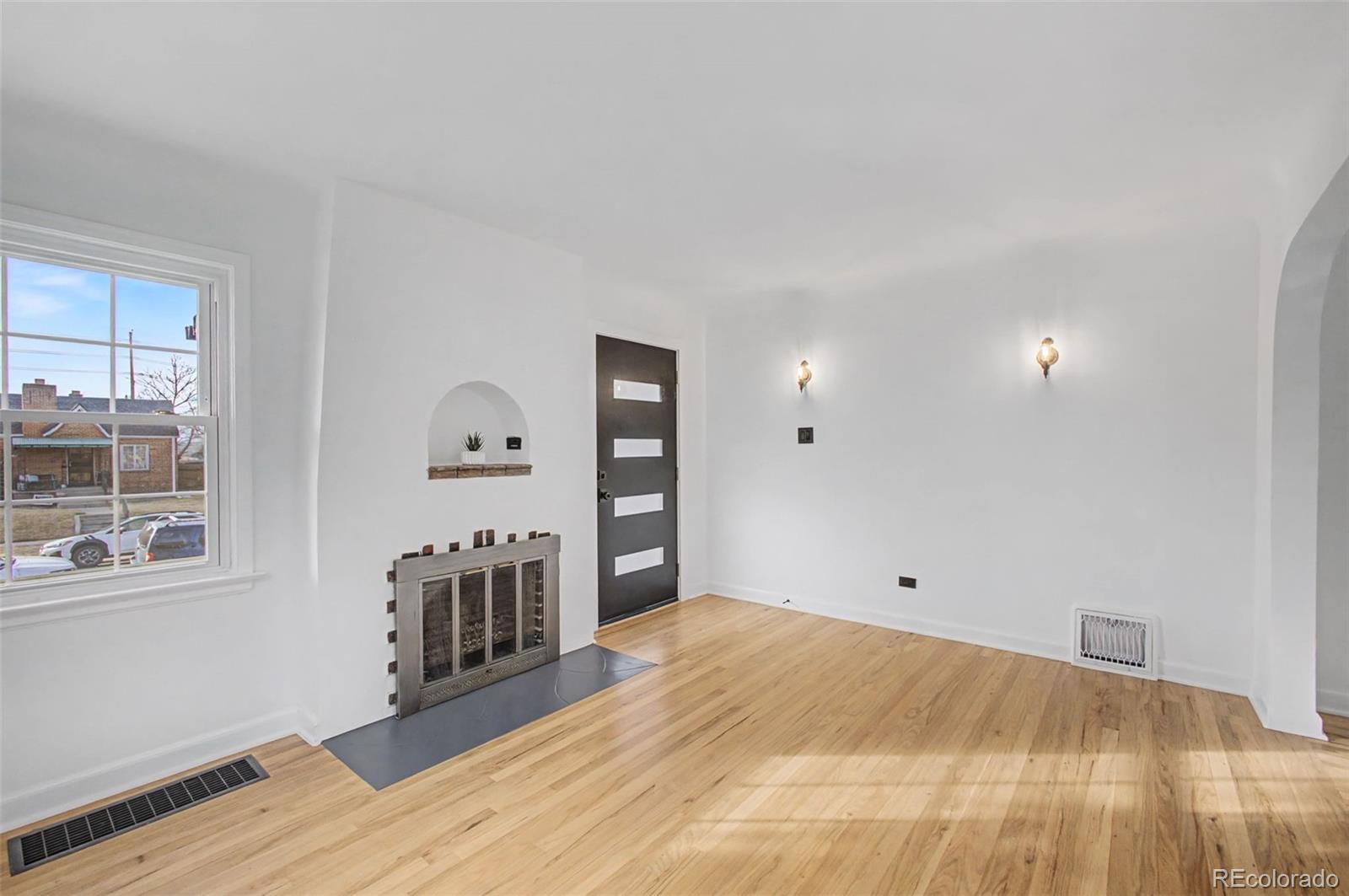 3444 N Saint Paul Street