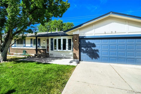 Photo of 3077 S Rosemary Street, Denver, CO 80231 (MLS # 6170747)
