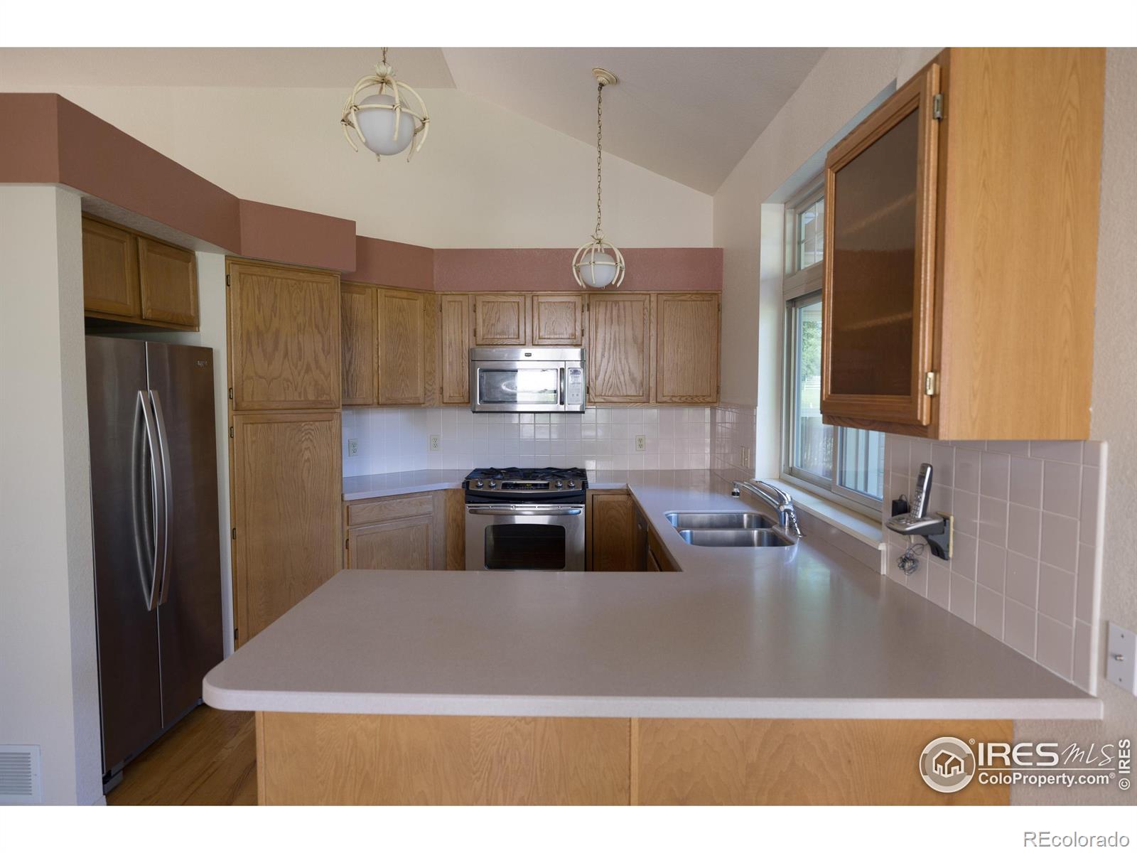 322 DIAMOND Circle