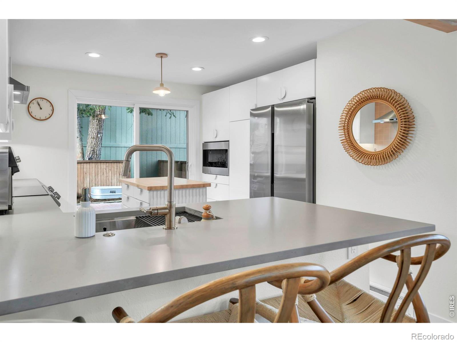 4286 Greenbriar Boulevard