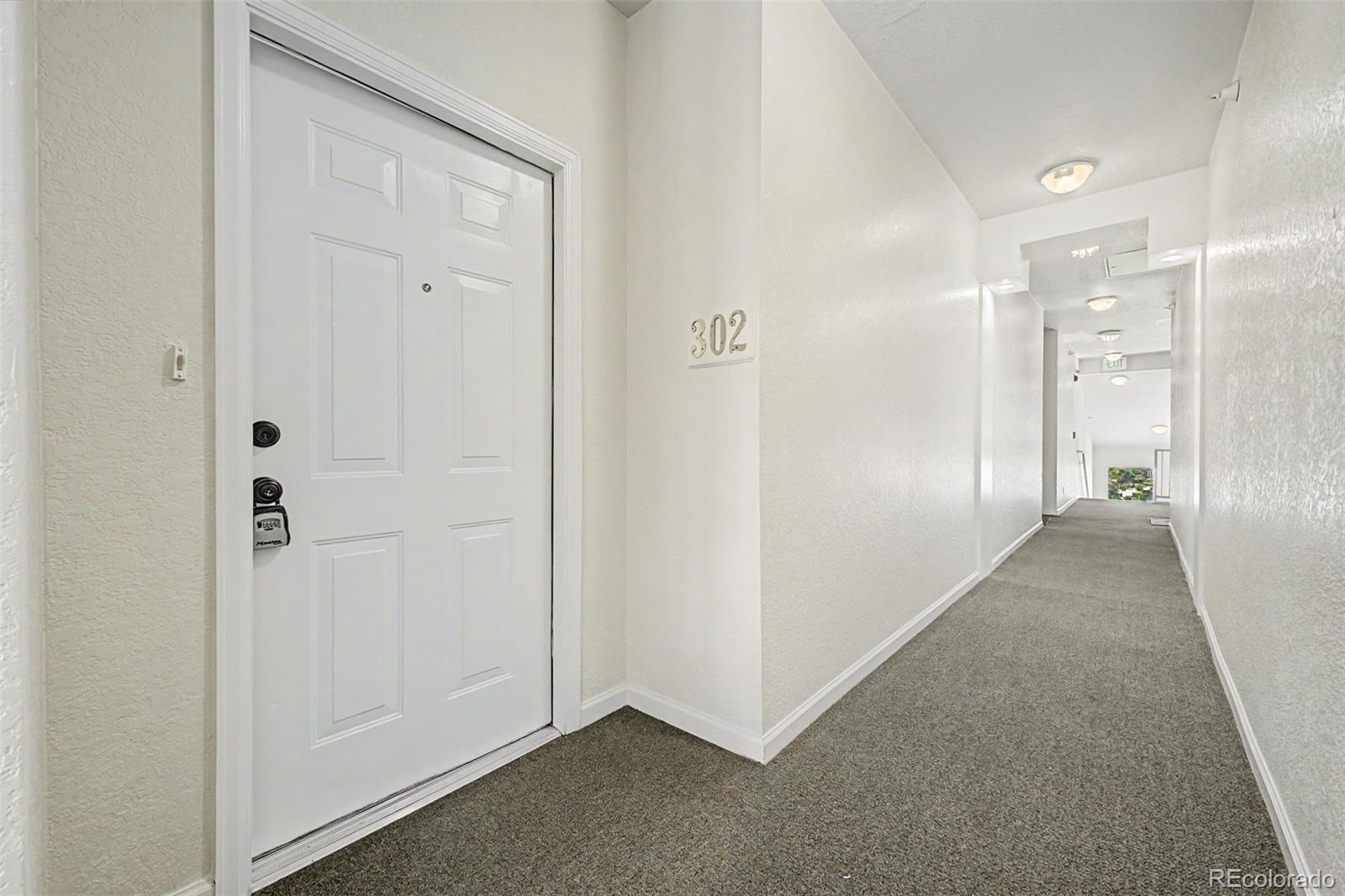 14323 E 1st Drive 302