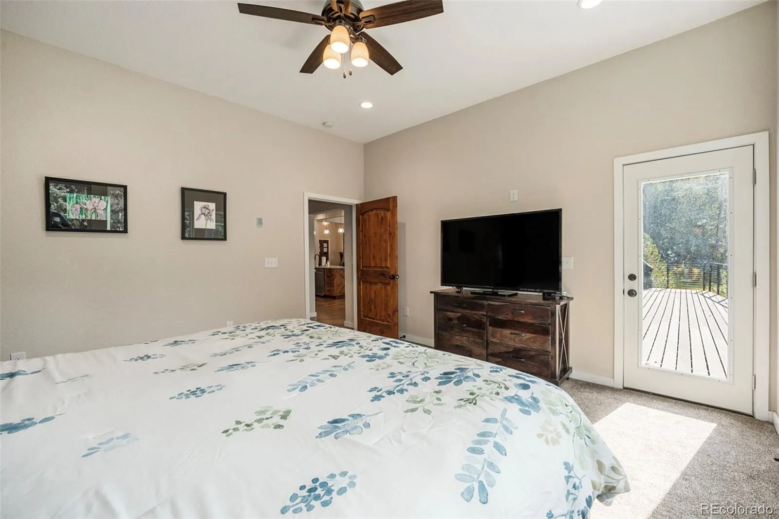 Evergreen, Colorado 80439, United States, 3 Bedrooms Bedrooms, ,3 BathroomsBathrooms,Residential,Active,224734