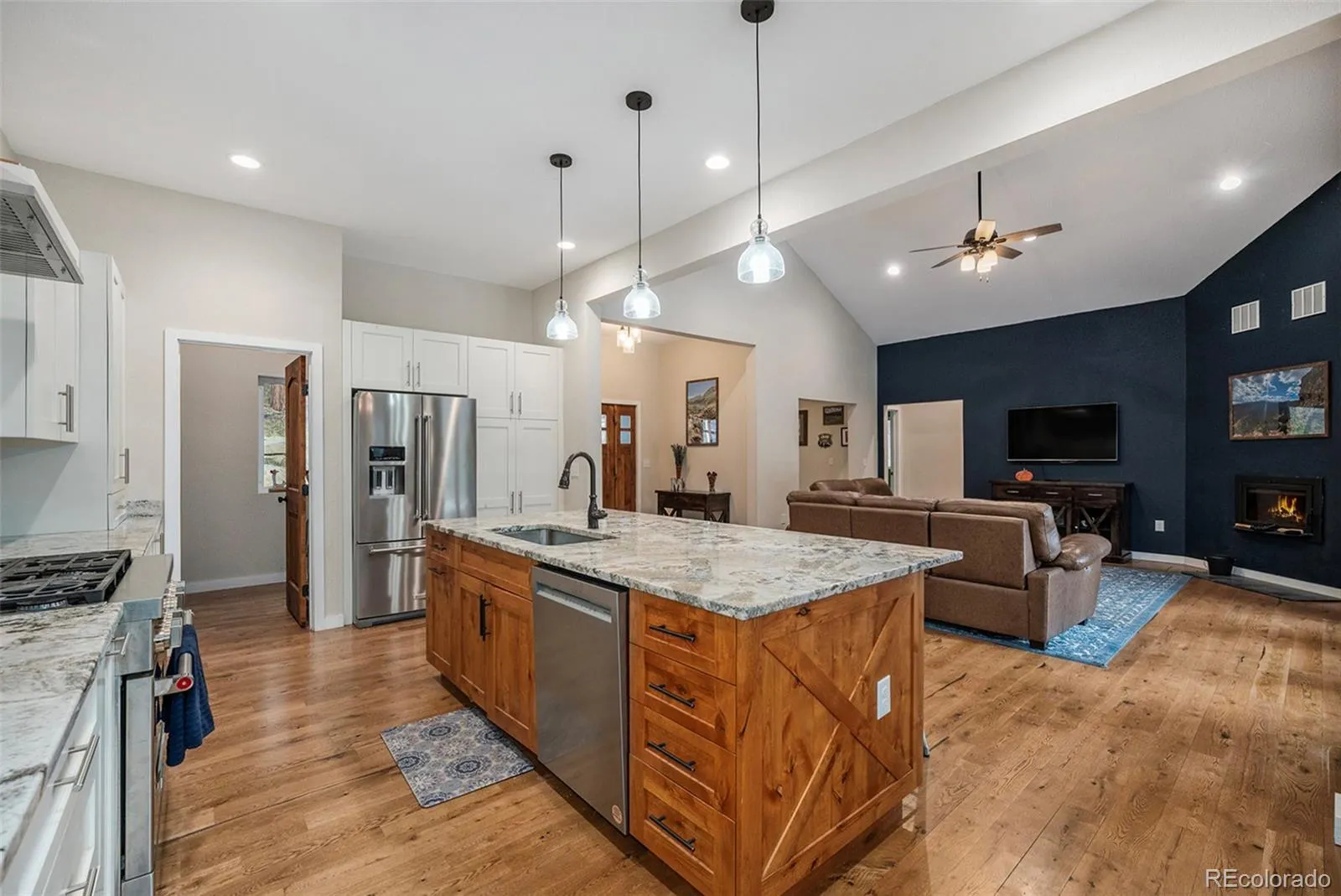 Evergreen, Colorado 80439, United States, 3 Bedrooms Bedrooms, ,3 BathroomsBathrooms,Residential,Active,224734