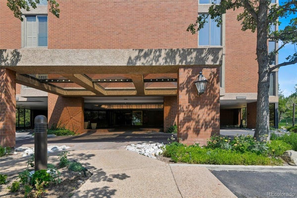 1900 E GIRARD PL APT 203, ENGLEWOOD, CO 80113 - Image 546aa55e668d22a20d8486e906bcd2ab/2826708963