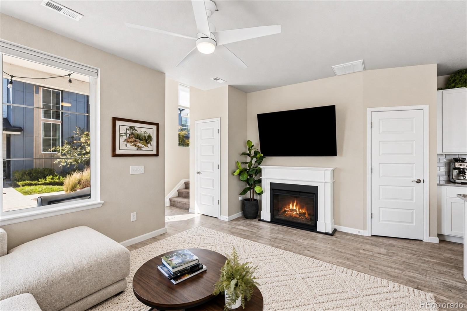 19592 W 93rd Place A