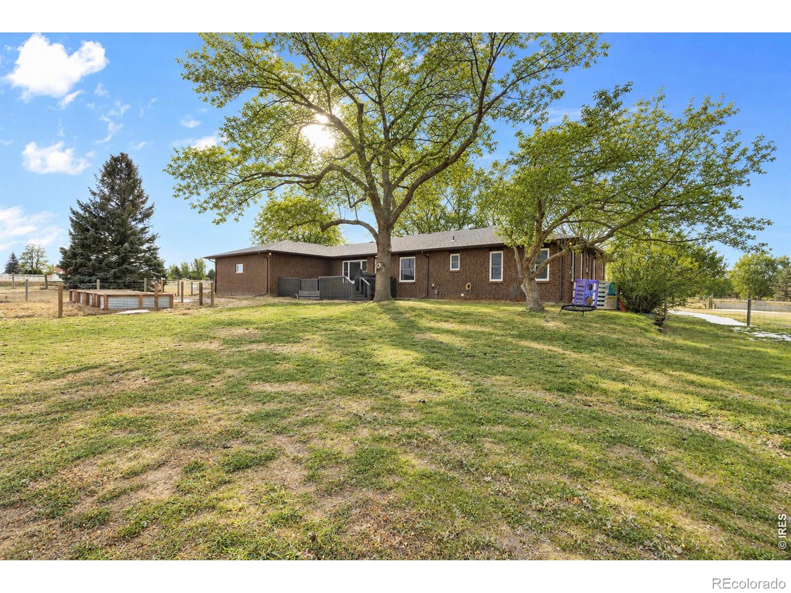 5215 E County Road 16