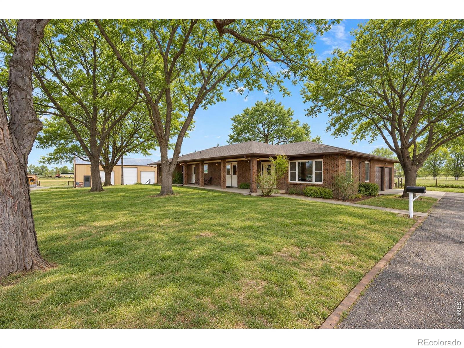 5215 E County Road 16