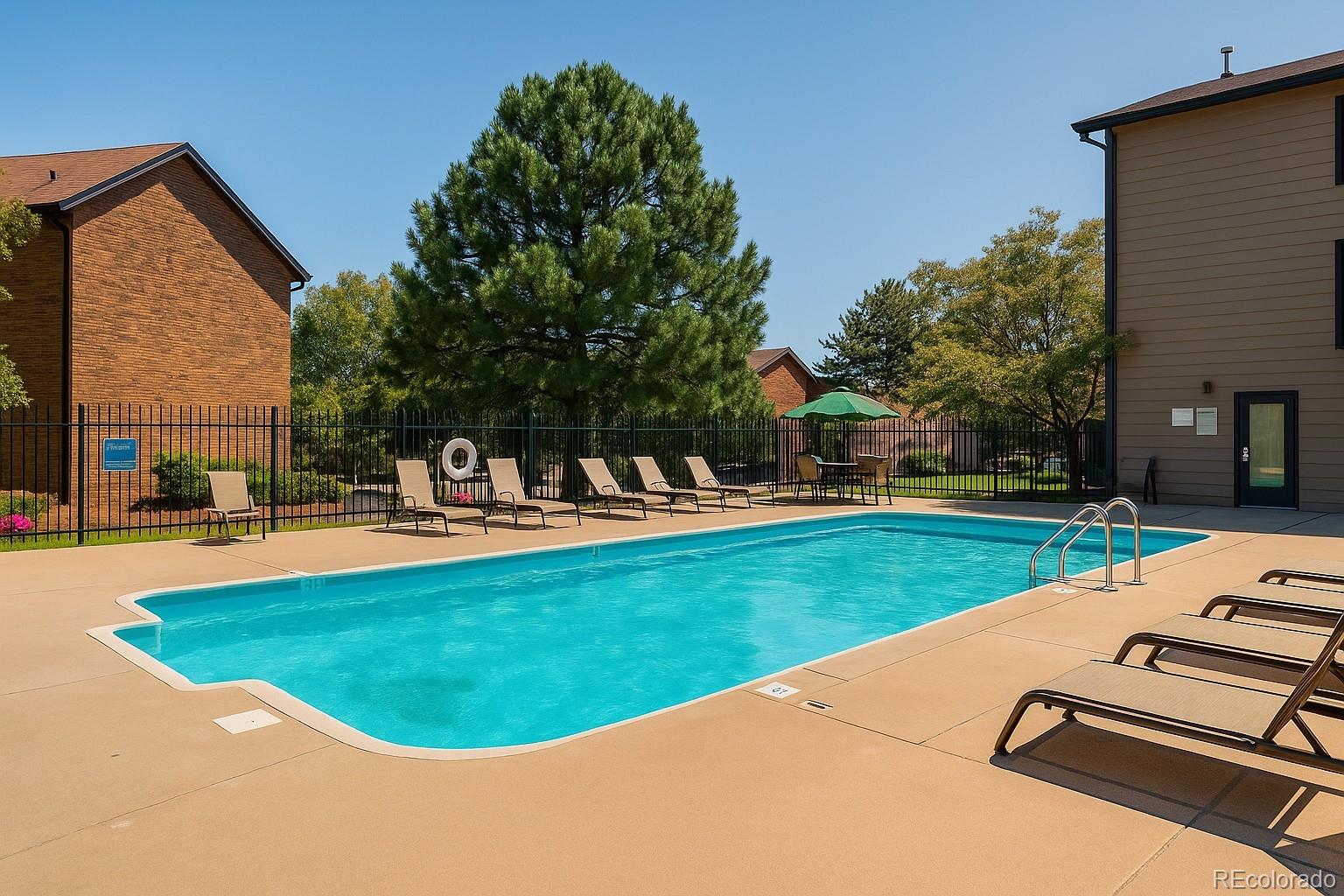 201 Wright Street 102