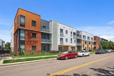 Photo of 2525 Arapahoe Street #RD315, Denver, CO 80205 (MLS # 9416407)