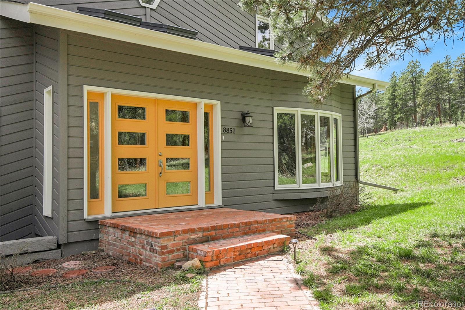8851 Blue Creek Road