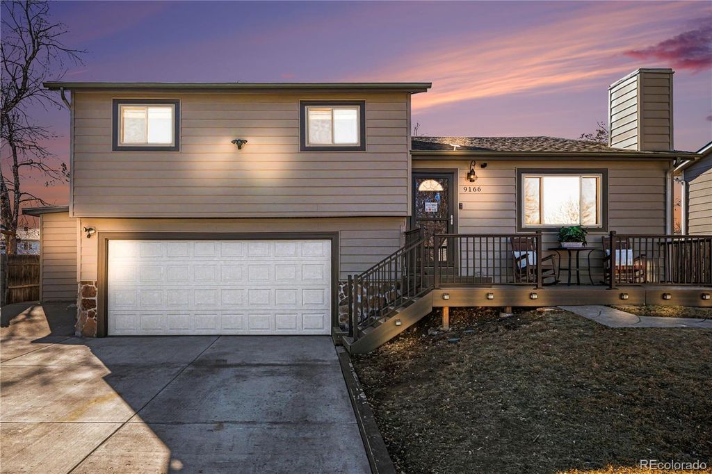 Photo of 9166 W Maplewood Avenue, Littleton, CO 80123 (MLS # 2873747)