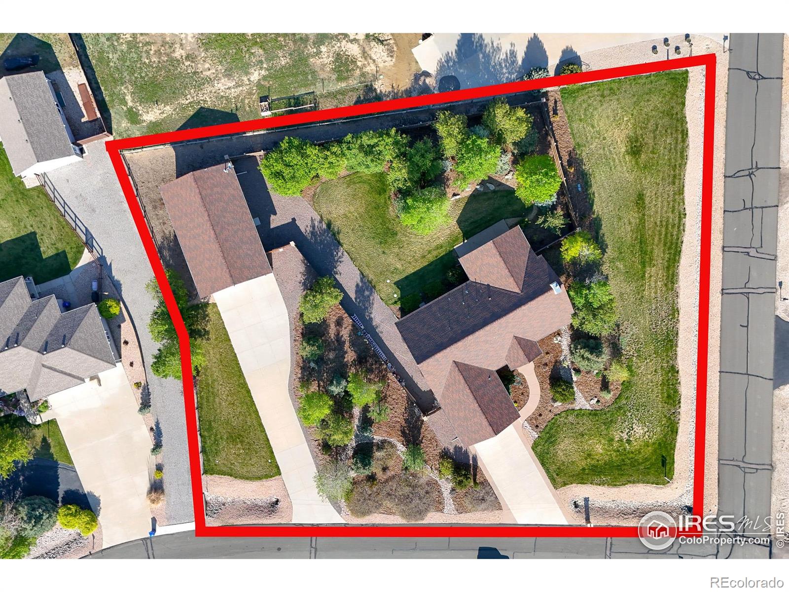 6825 Apache Road