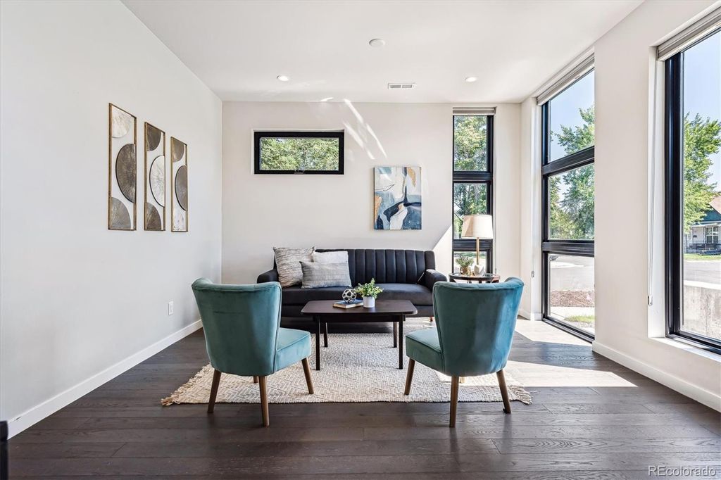 Photo of 3257 N Gilpin Street, Denver, CO 80205 (MLS # 1966057)