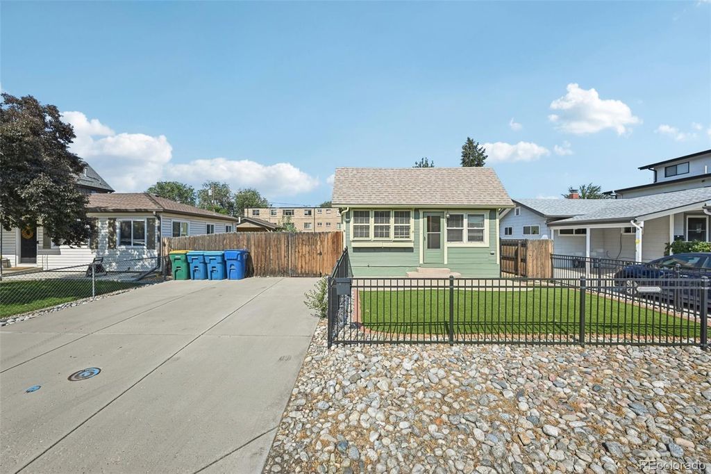 Photo of 3625 S Elati Street, Englewood, CO 80110 (MLS # 7948608)