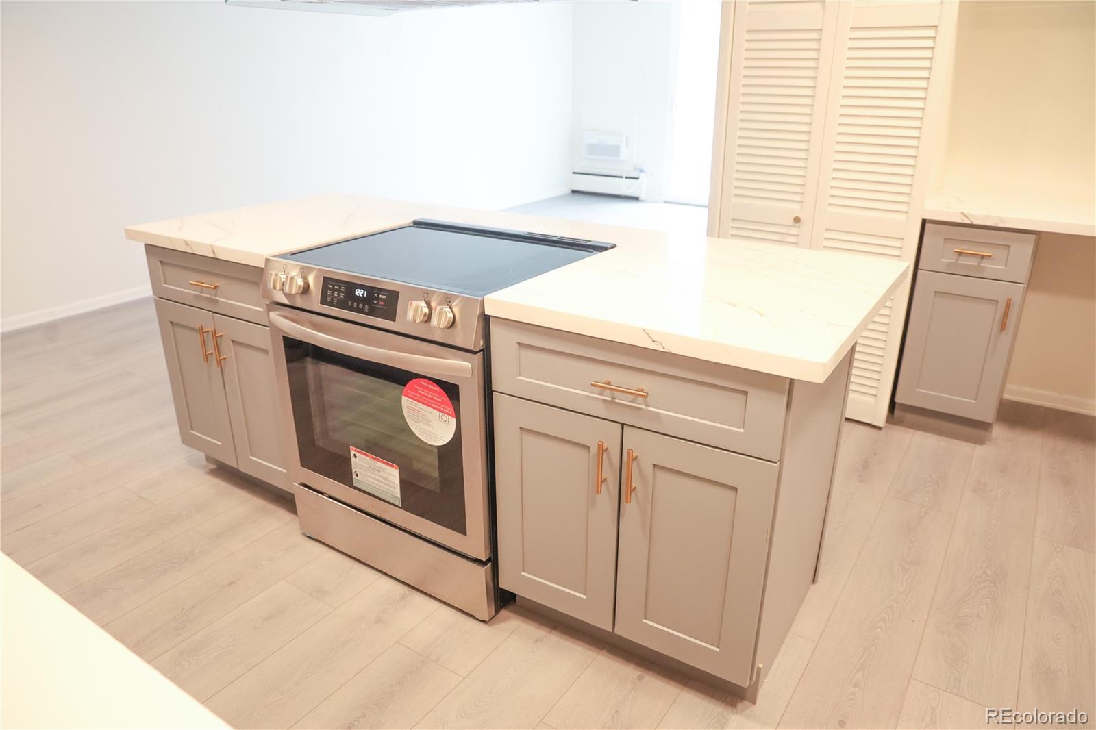 1111 N Ash Street 406