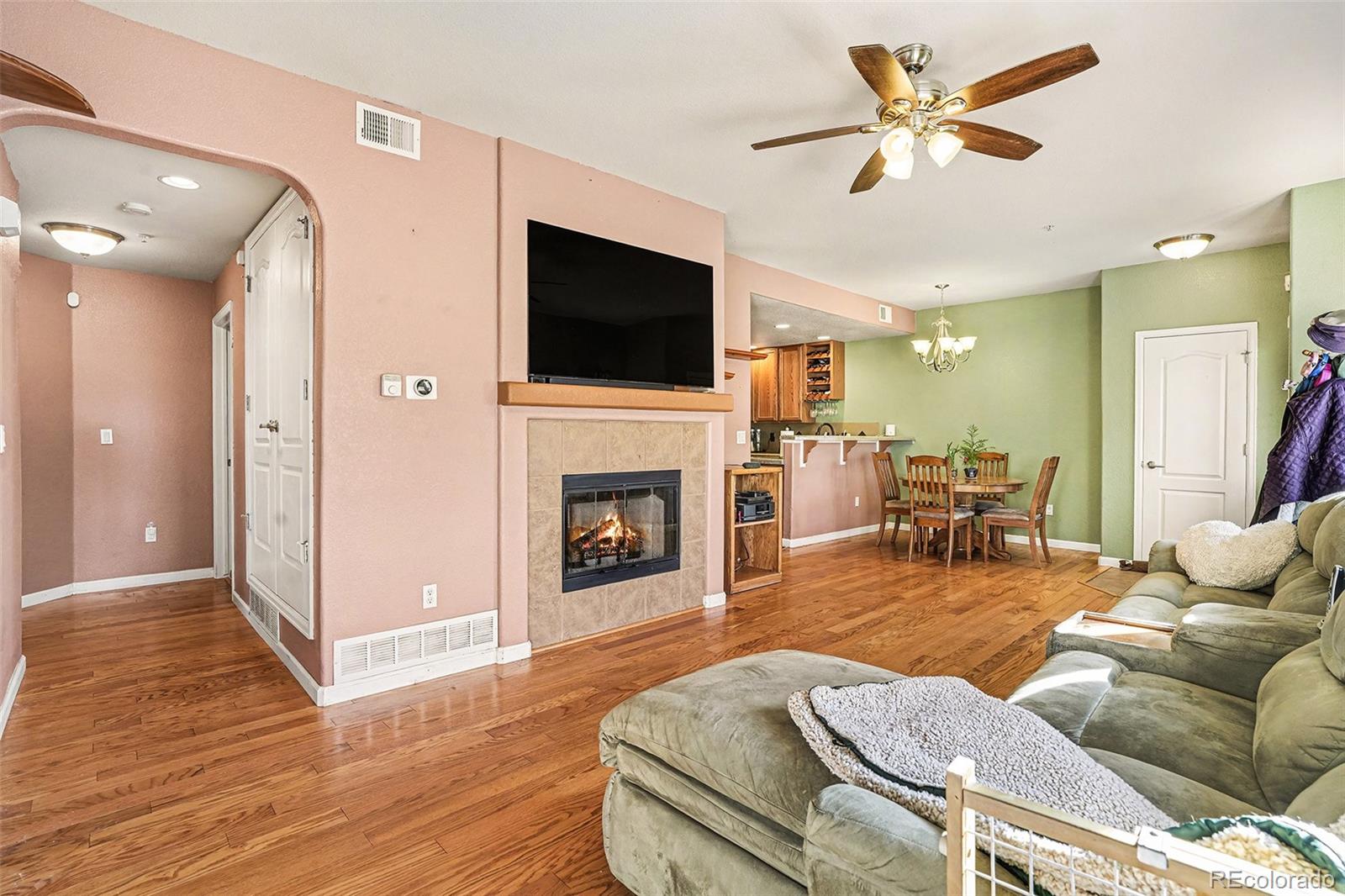 6293 Kilmer Loop 101