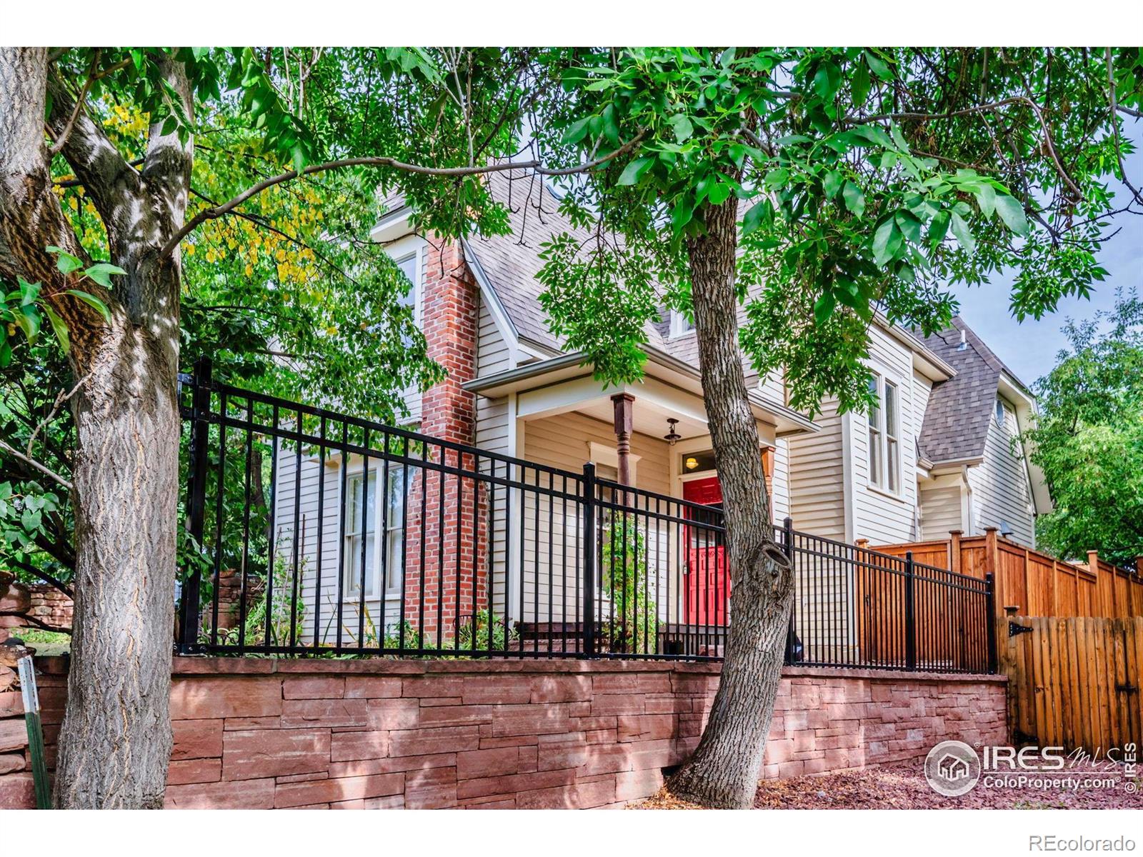 405 Valley View Drive