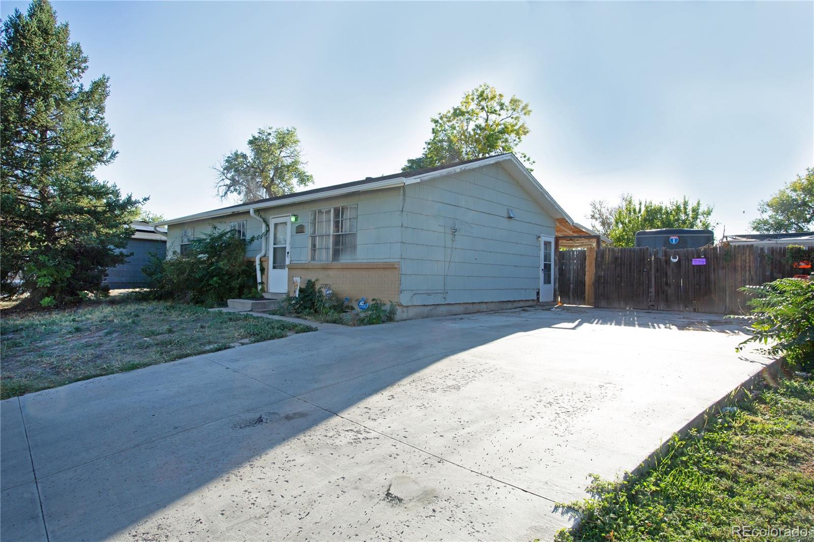 5557 Crystal Way