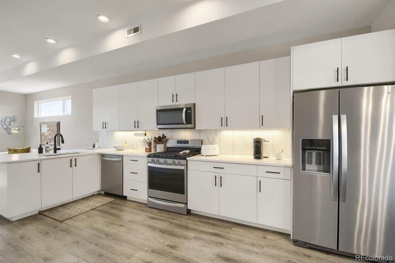 3830 Jason Street 7