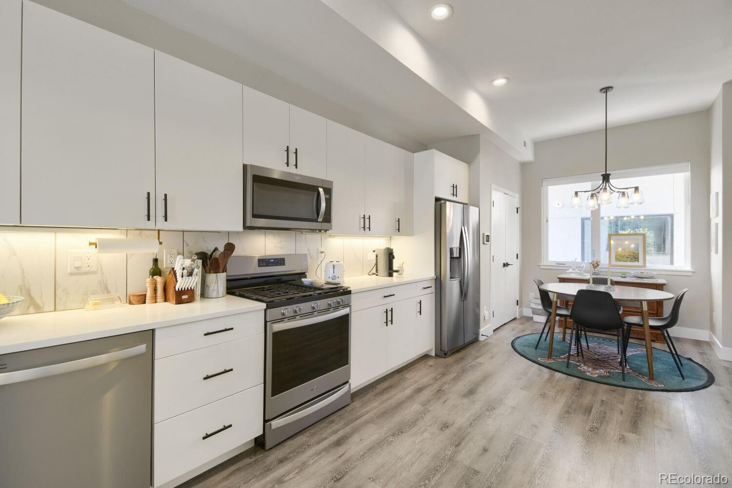 3830 Jason Street 7