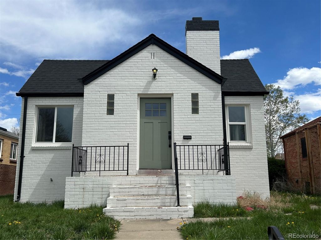 Photo of 3532 N Fillmore Street, Denver, CO 80205 (MLS # 5000924)