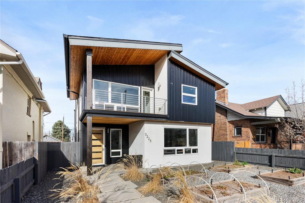 Photo of 3225 N York Street, Denver, CO 80205 (MLS # 1527770)