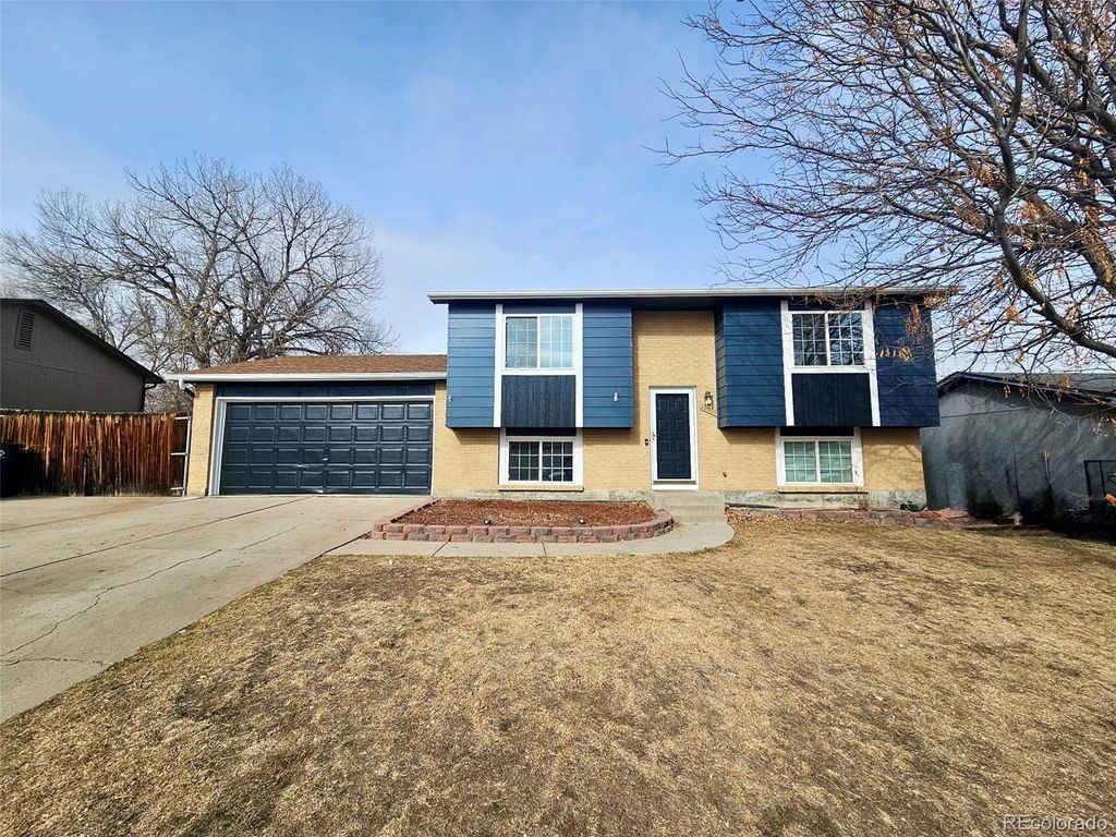 Photo of 10569 Pierson Circle, Broomfield, CO 80021 (MLS # 2135224)