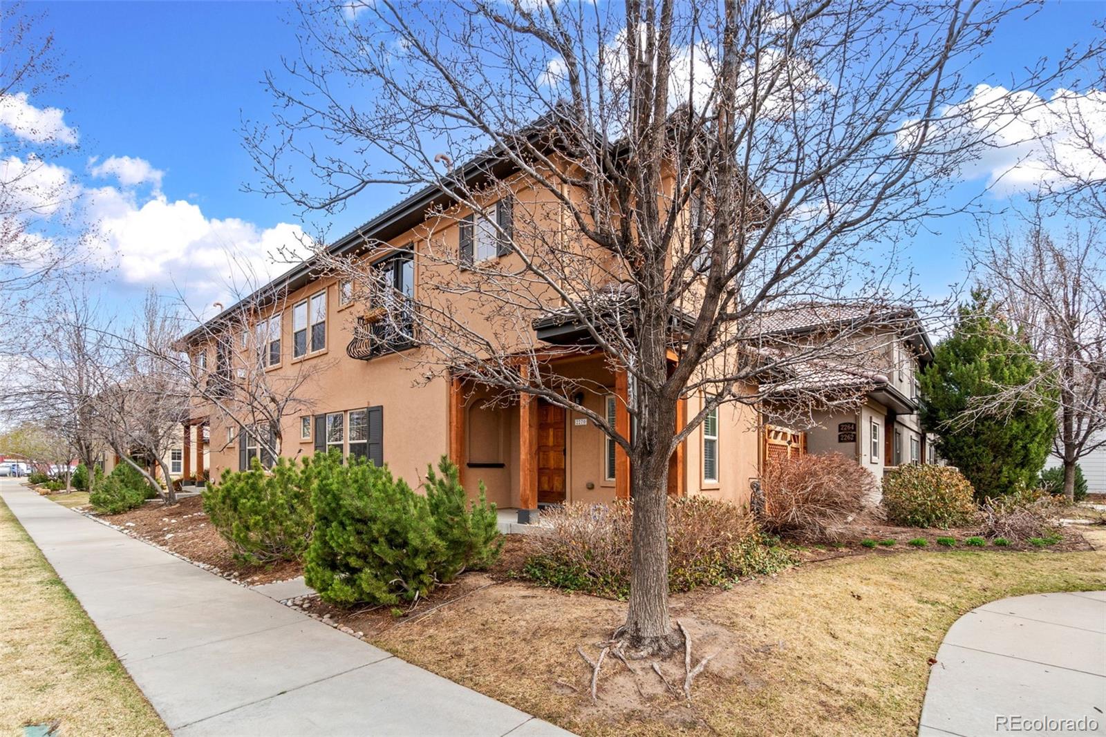 2270 Valentia Street