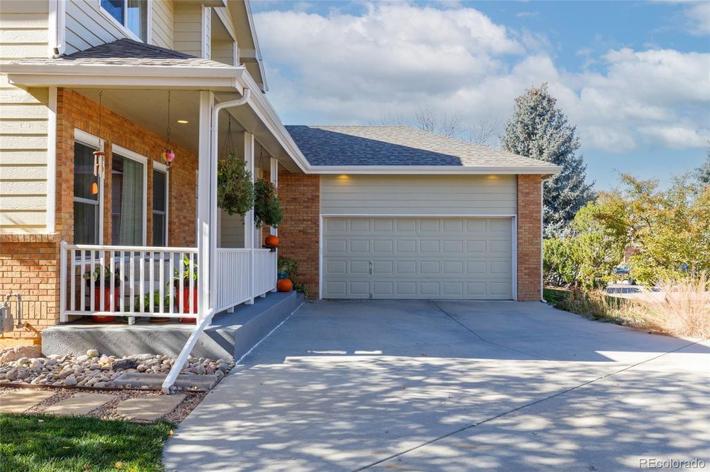 Photo of 2251 Evening Star Lane, Lafayette, CO 80026 (MLS # 6026637)