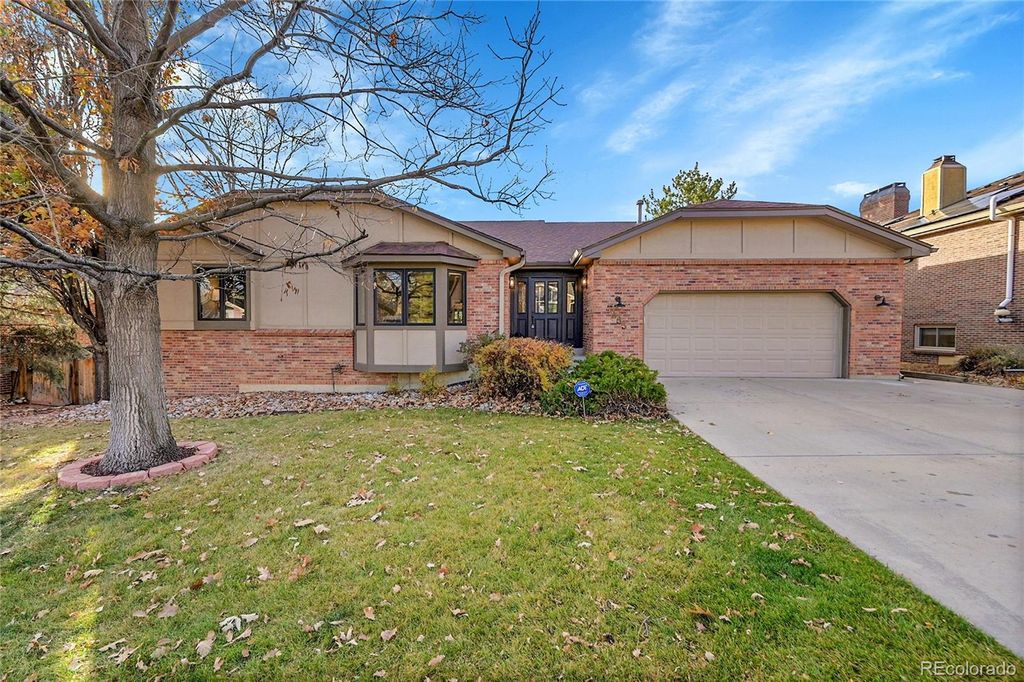 Photo of 7265 S Sundown Circle, Littleton, CO 80120 (MLS # 3953764)