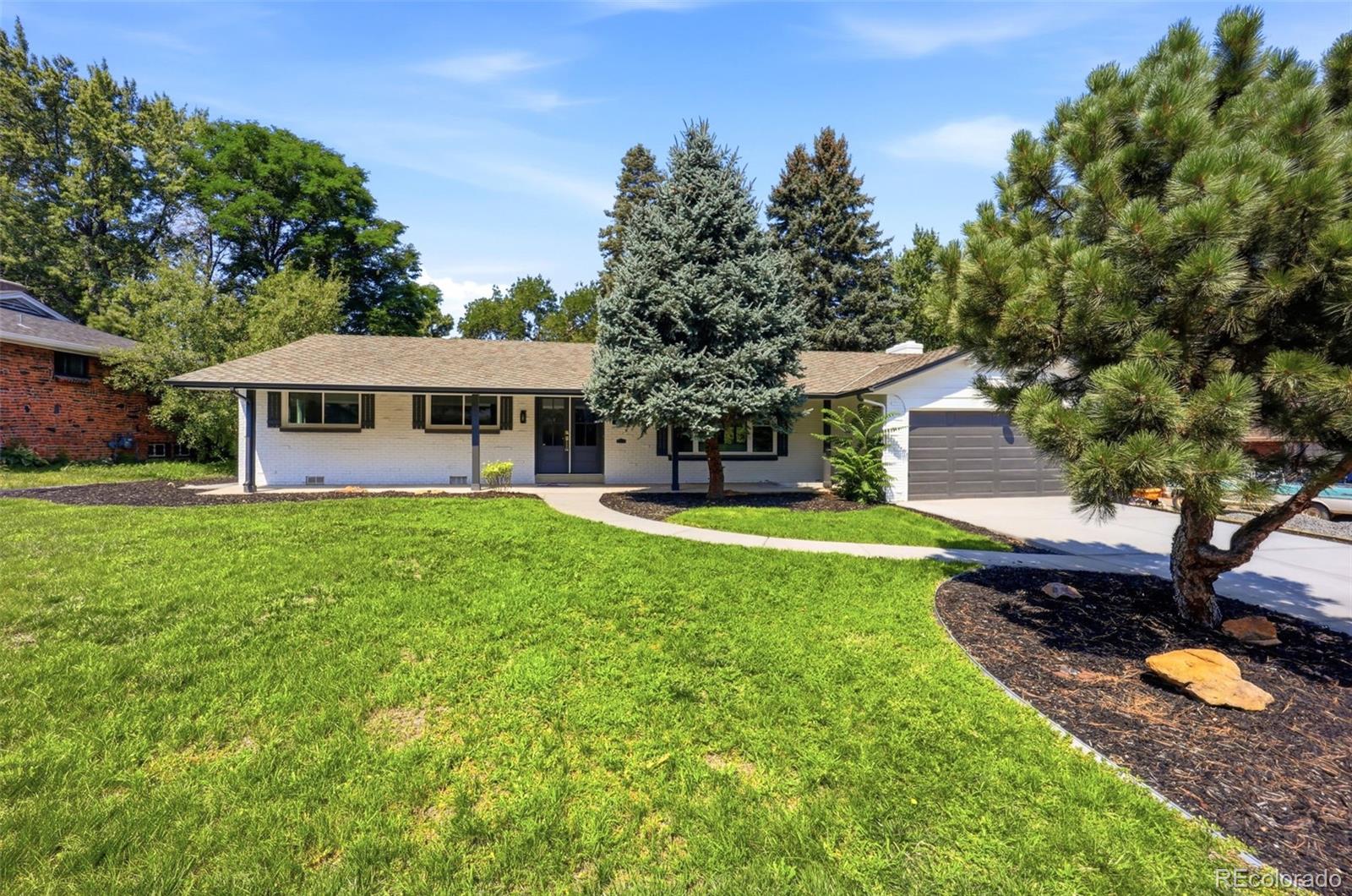 3831 S Hillcrest Drive