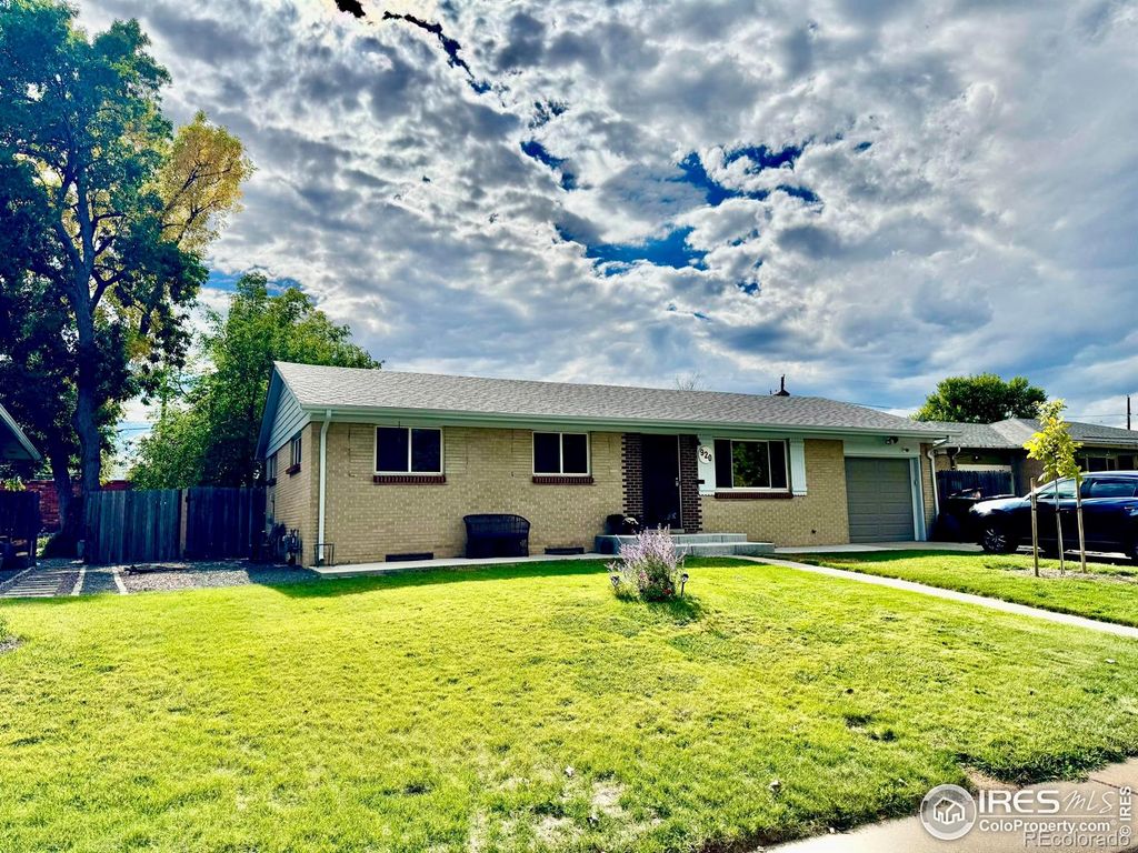 Photo of 920 W 1st Avenue, Broomfield, CO 80020 (MLS # IR1044841)