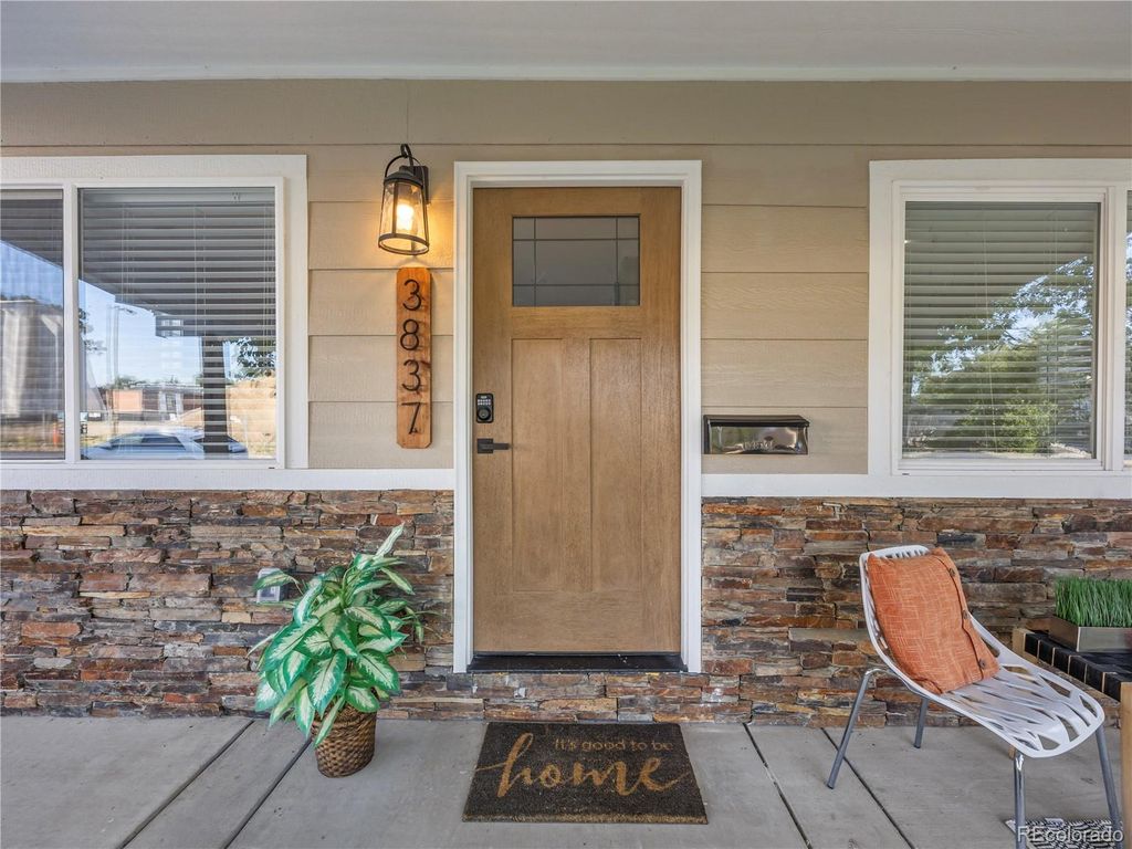 Photo of 3837 S Acoma Street, Englewood, CO 80110 (MLS # 5811075)