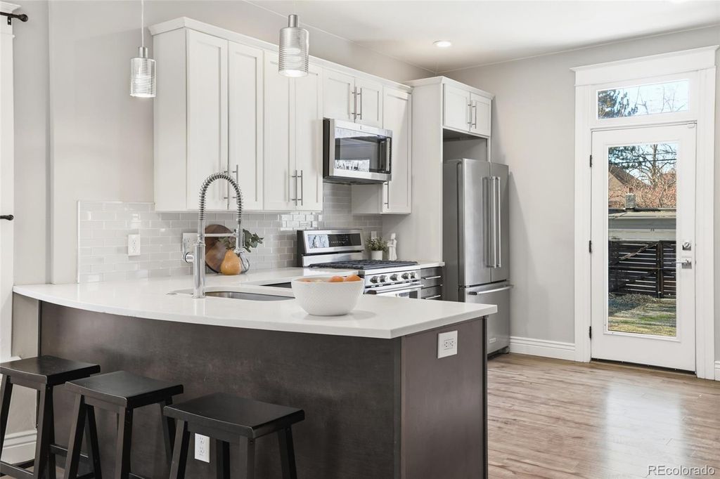 Photo of 265 S Corona Street, Denver, CO 80209 (MLS # 2150391)