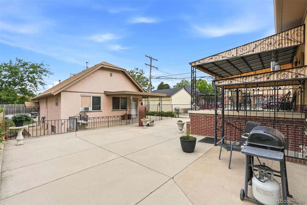 Photo of 2940 W 42nd Avenue, Denver, CO 80211 (MLS # 7892071)