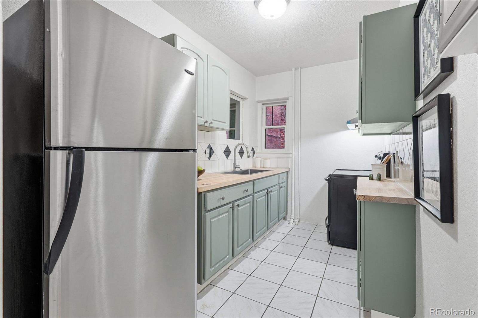 1137 N Sherman Street 7