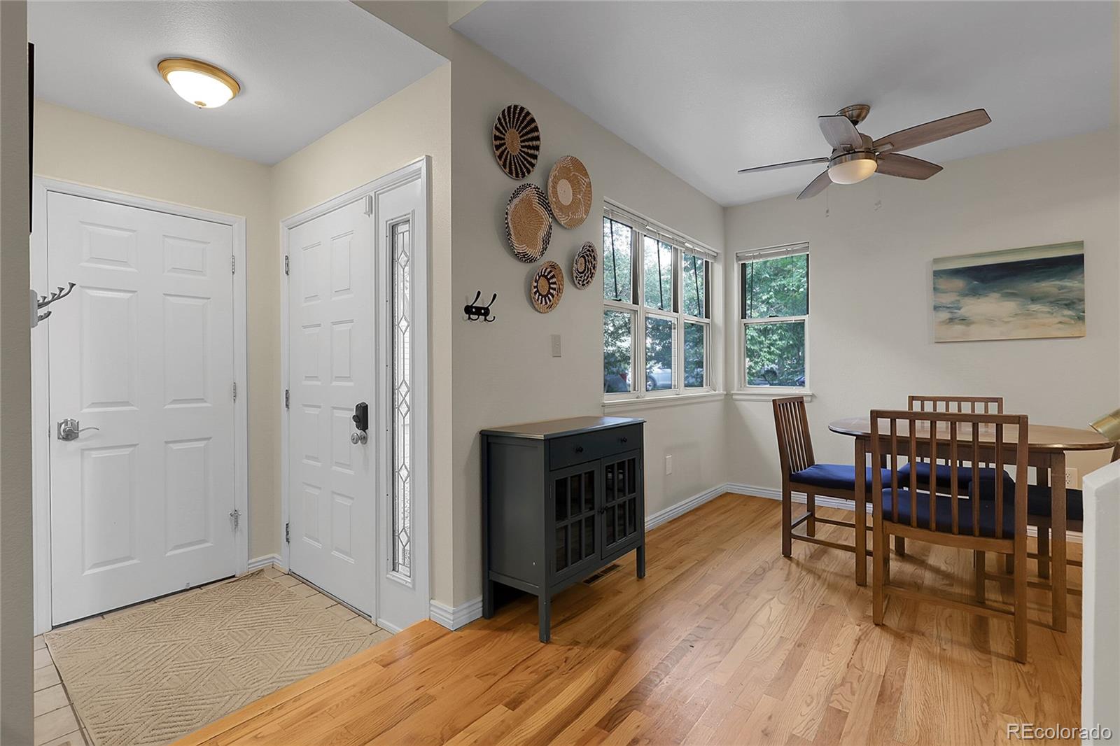 2663 S Deframe Circle