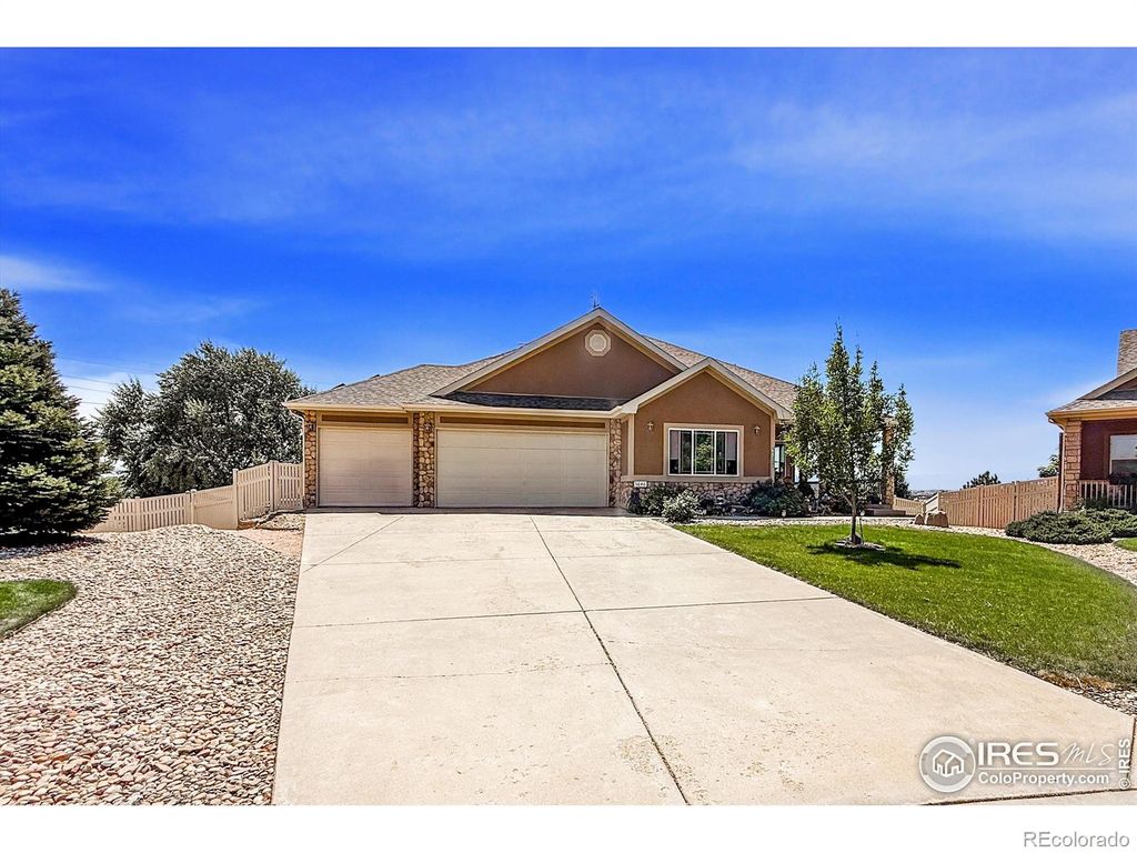 Photo of 5046 Rangeview Avenue, Longmont, CO 80504 (MLS # IR1040702)