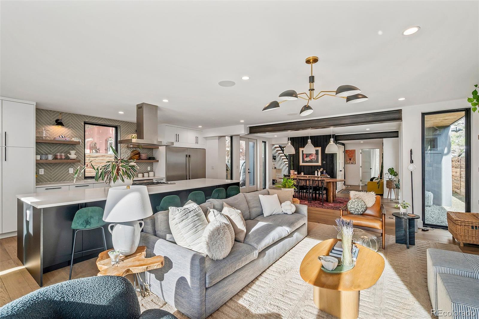 3753 N Franklin Street