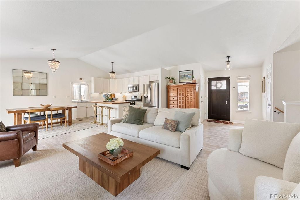 Photo of 6025 S Parfet Street, Littleton, CO 80127 (MLS # 1609126)