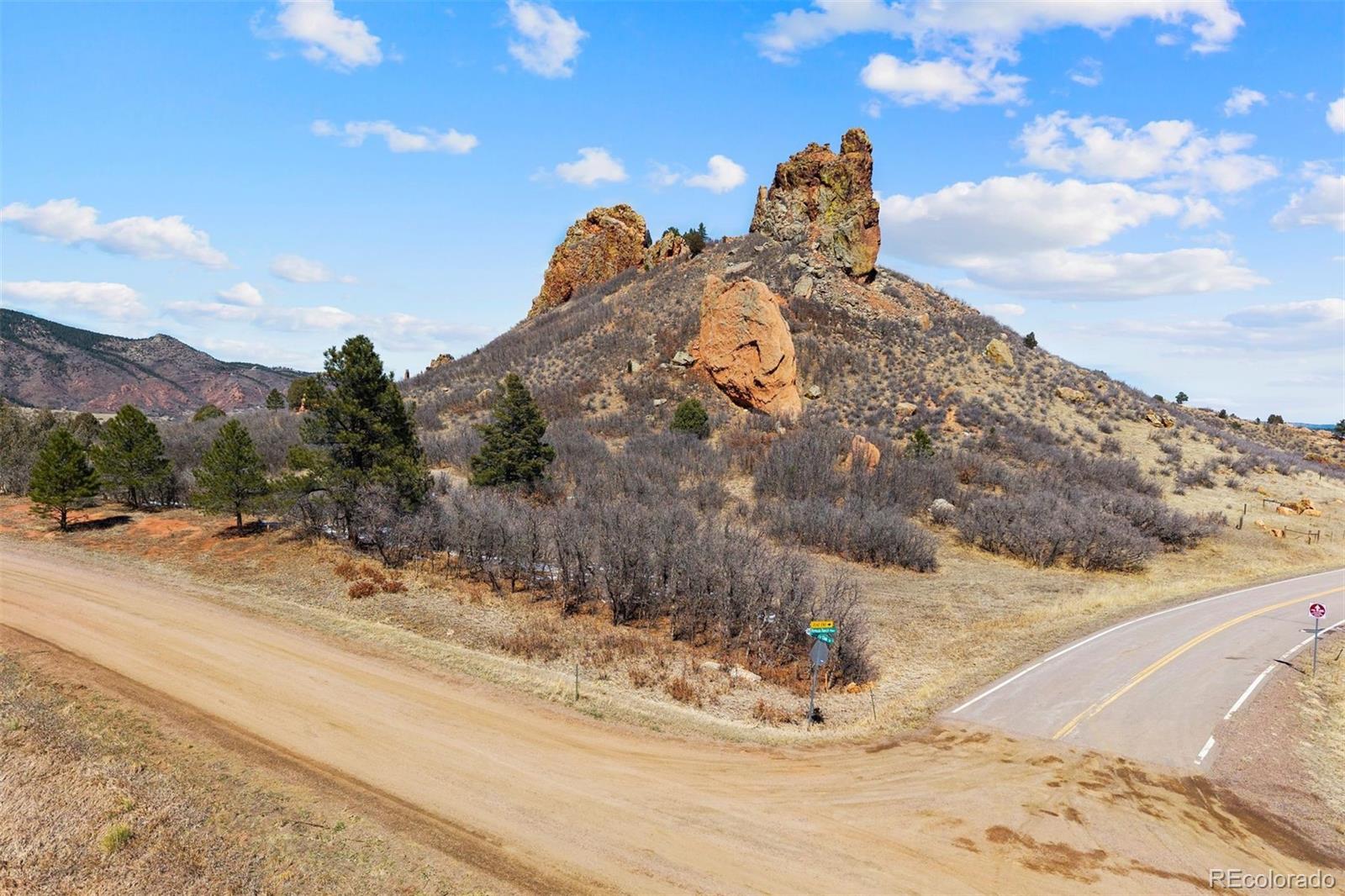 5939 Country Club Drive