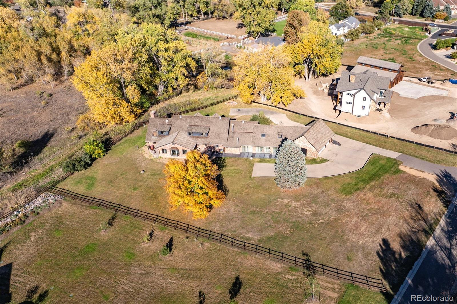 8935 W Bear Creek Drive