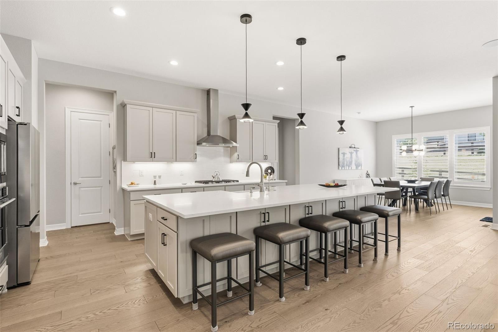 838 Bahia Point